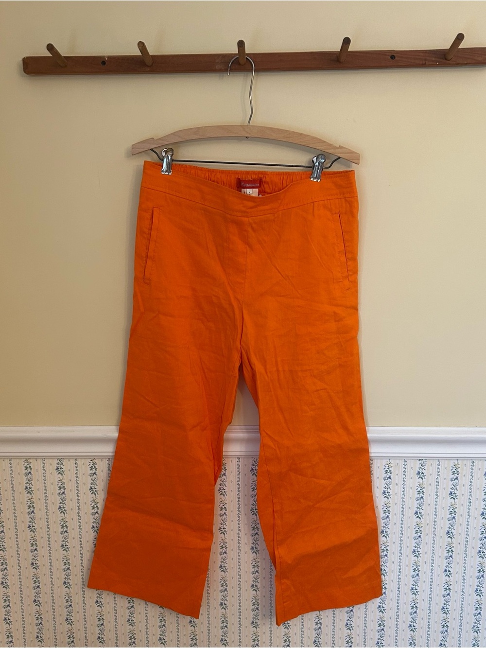 BRAND NEW WOT Cartonnier Cropped Pants